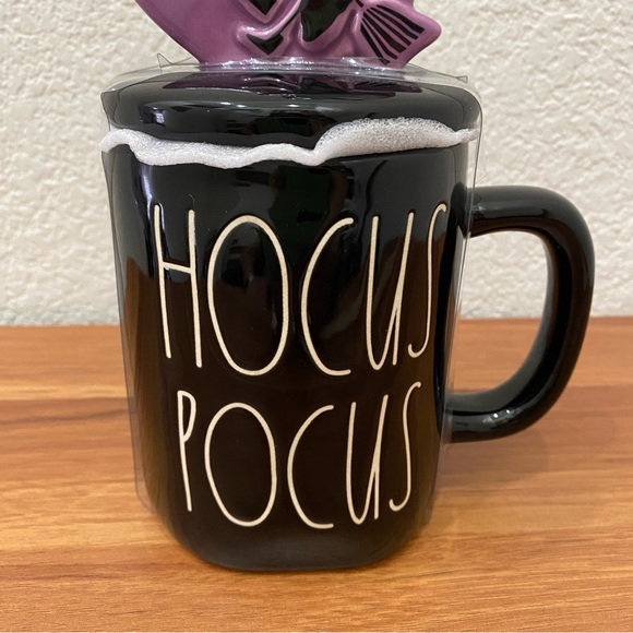 RAE DUNN Hocus Pocus Witch Topper Black Ceramic Halloween Mug - Picture 2 of 11